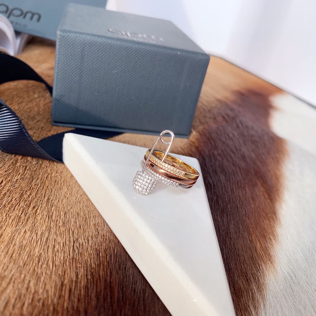 APM Monaco Luxury Diamond Ring Set with Safety Pin Charm